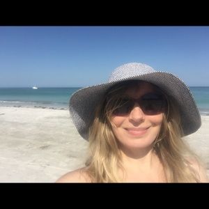 Meet your Posher, Natalia